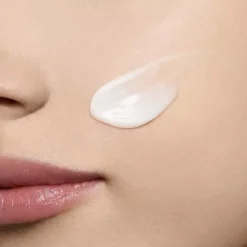 Clarins Moisturizers<Bright Plus Dark Spot-Targeting Moisturizing Gel Cream