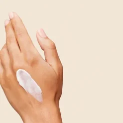 Clarins Hand & Foot Care<Hand And Nail Moisturizing Treatment Cream