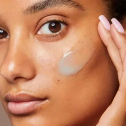 Clarins Moisturizers<Hydra-Essentiel Matte Gel Moisturizer - Hyaluronic Acid