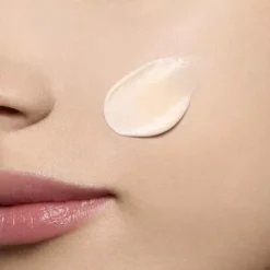 Clarins Moisturizers<My Re-Boost Healthy Glow Tinted Gel-Cream